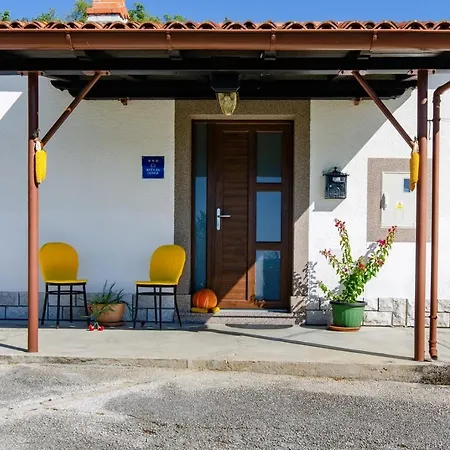 Holiday House Smilovic Potpican